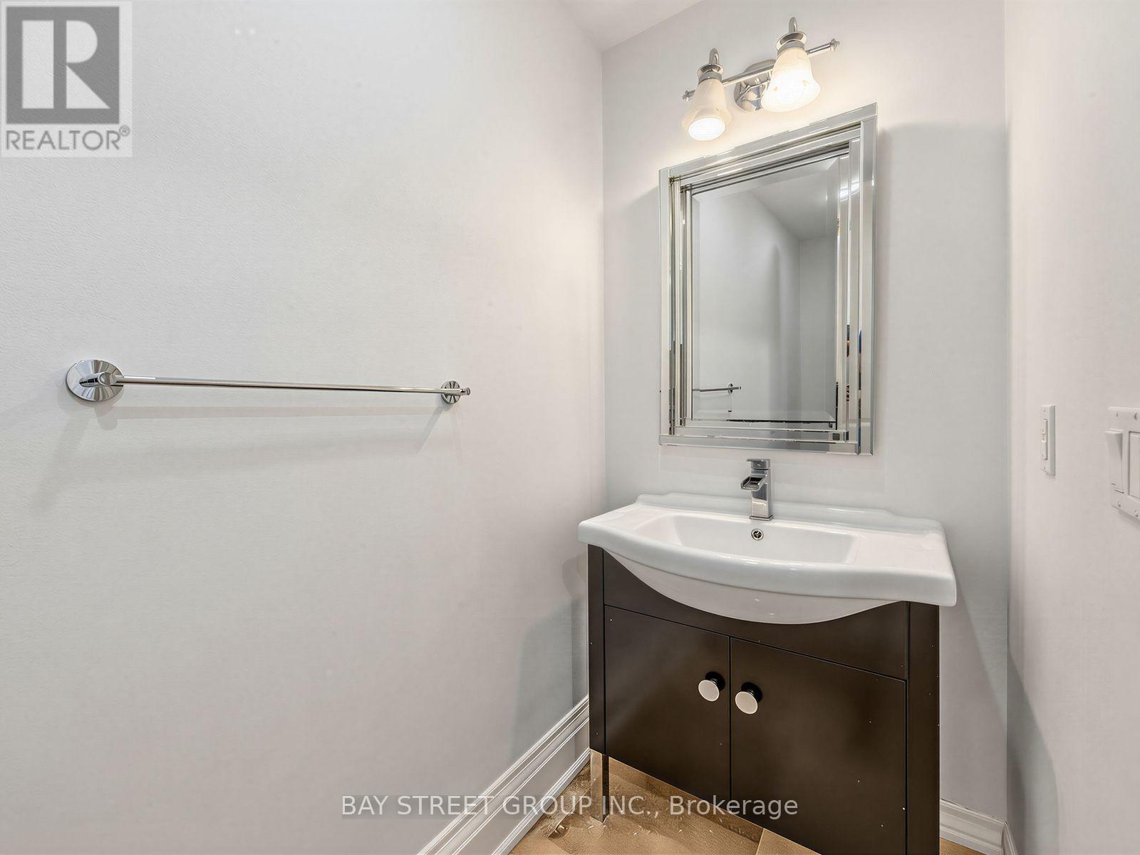 2334 HAMMOND ROAD, Mississauga (Sheridan) — photo 11