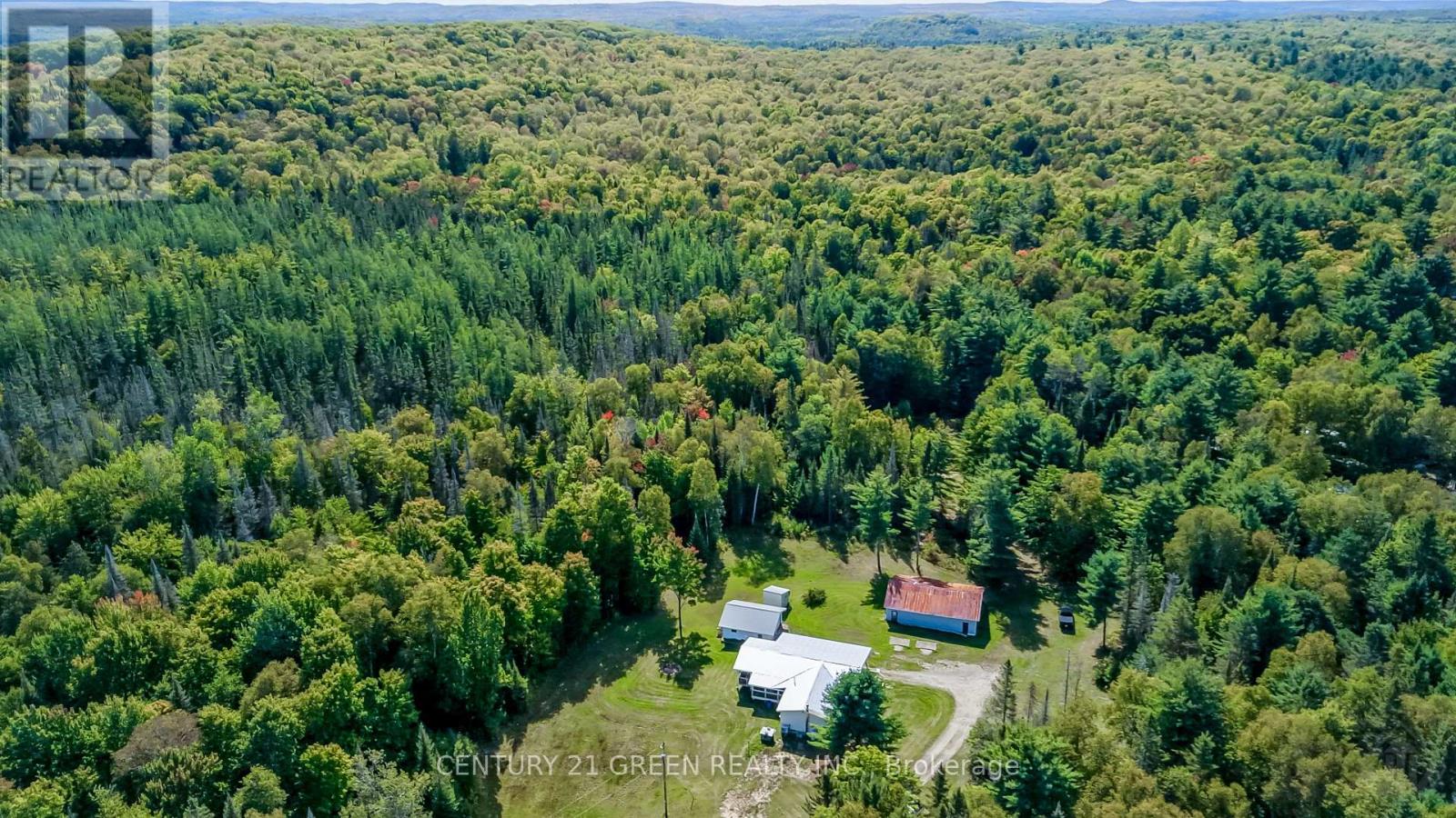 879 S LAKE BERNARD ROAD, Sundridge — photo 2