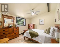879 S Lake Bernard Road, Sundridge, ON P0A1Z0 Photo 20