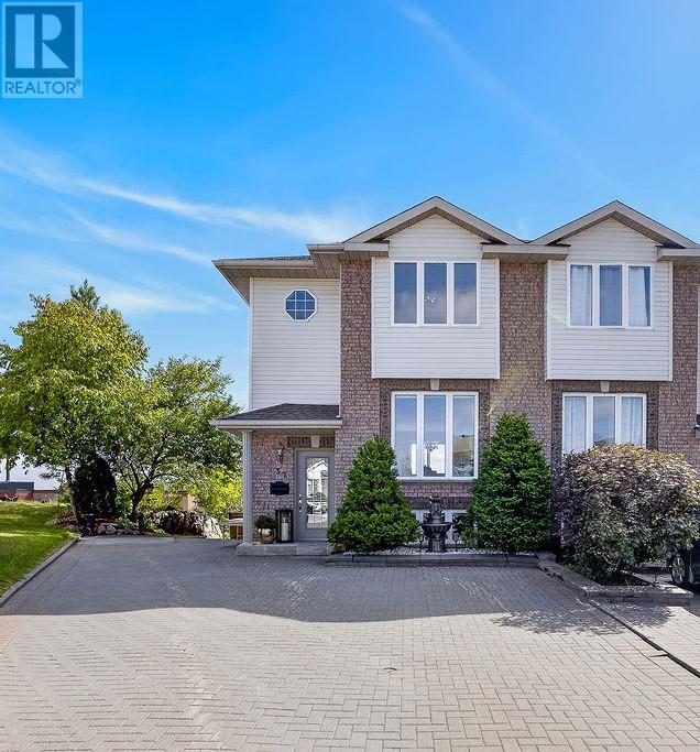 37 Timber Ridge Court, Greater Sudbury