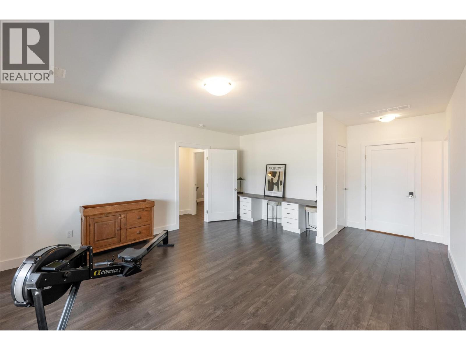 104 View Way - 55