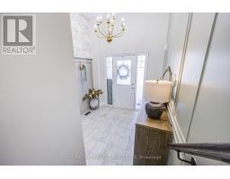 65 Lorne Thomas Place, New Tecumseth, ON L9R0V8 Photo 8