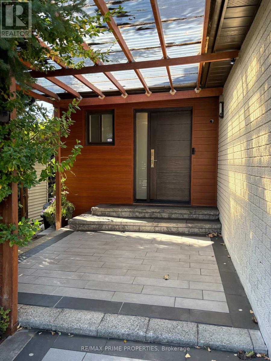 338 BROWNRIDGE DRIVE, Vaughan (Brownridge) — photo 2
