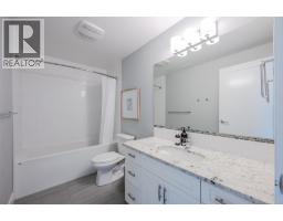 104 View Way, Penticton, BC V2A0A6 Photo 60