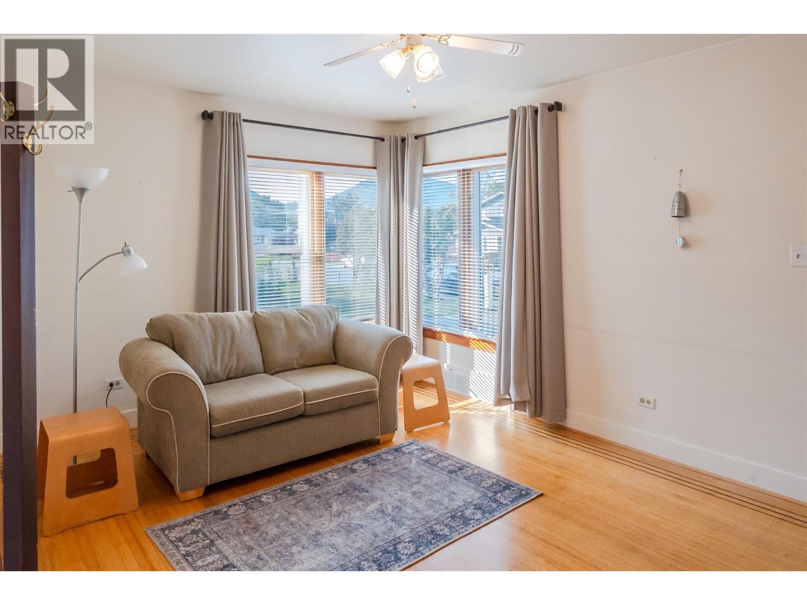 268 Conklin Avenue - 8