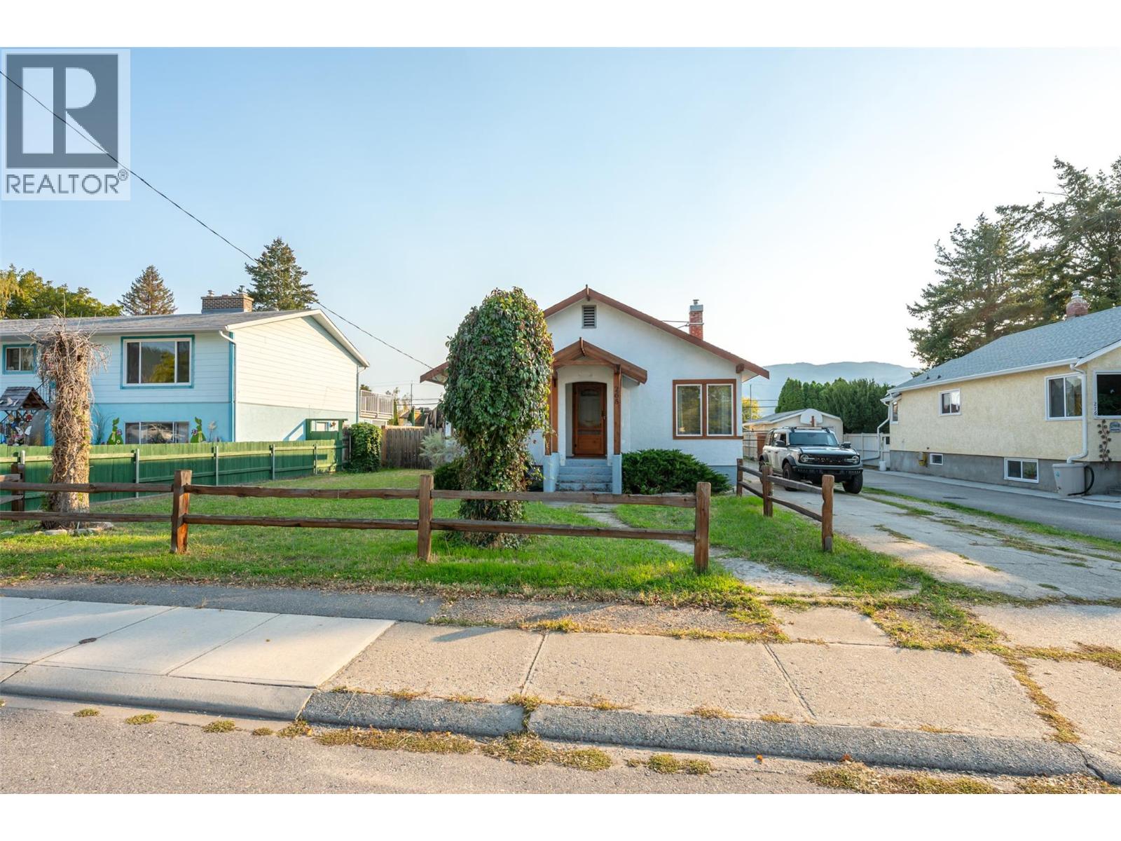 268 Conklin Avenue, Penticton