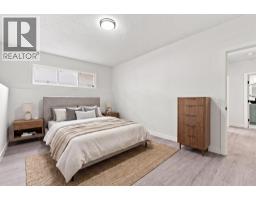 427 Falmere Road Ne, Calgary, AB T3J2Z8 Photo 33