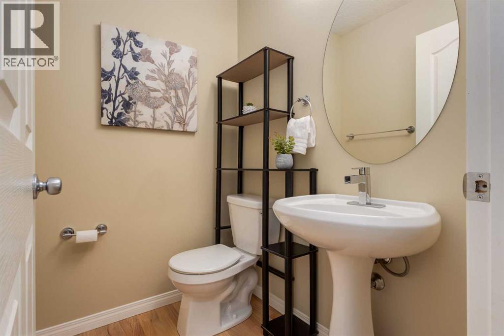 38 Spring Crescent SW - photo 16