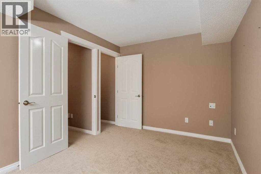 38 Spring Crescent SW - photo 37