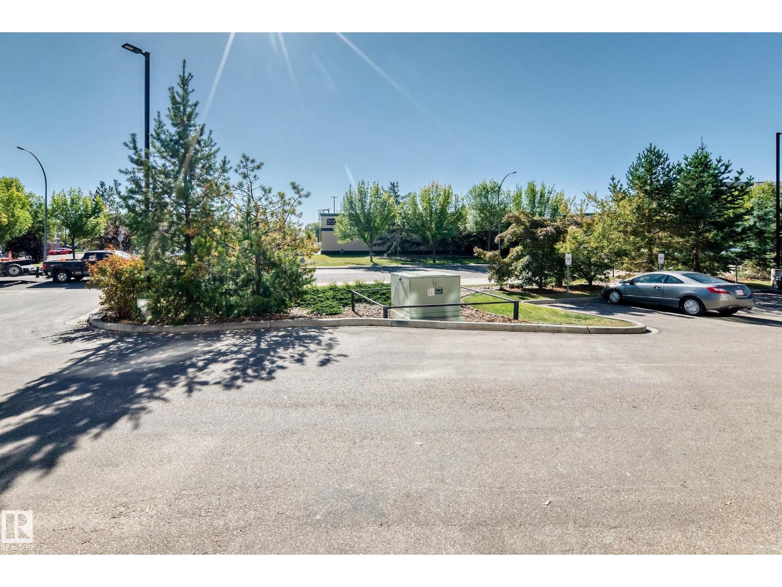 #404 12804 140 AV NW - 28