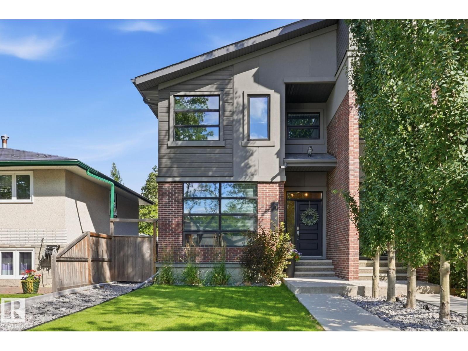 10413 145 ST NW - 1