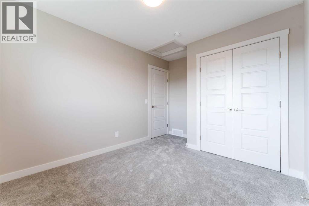 381 Waterford Boulevard - photo 8