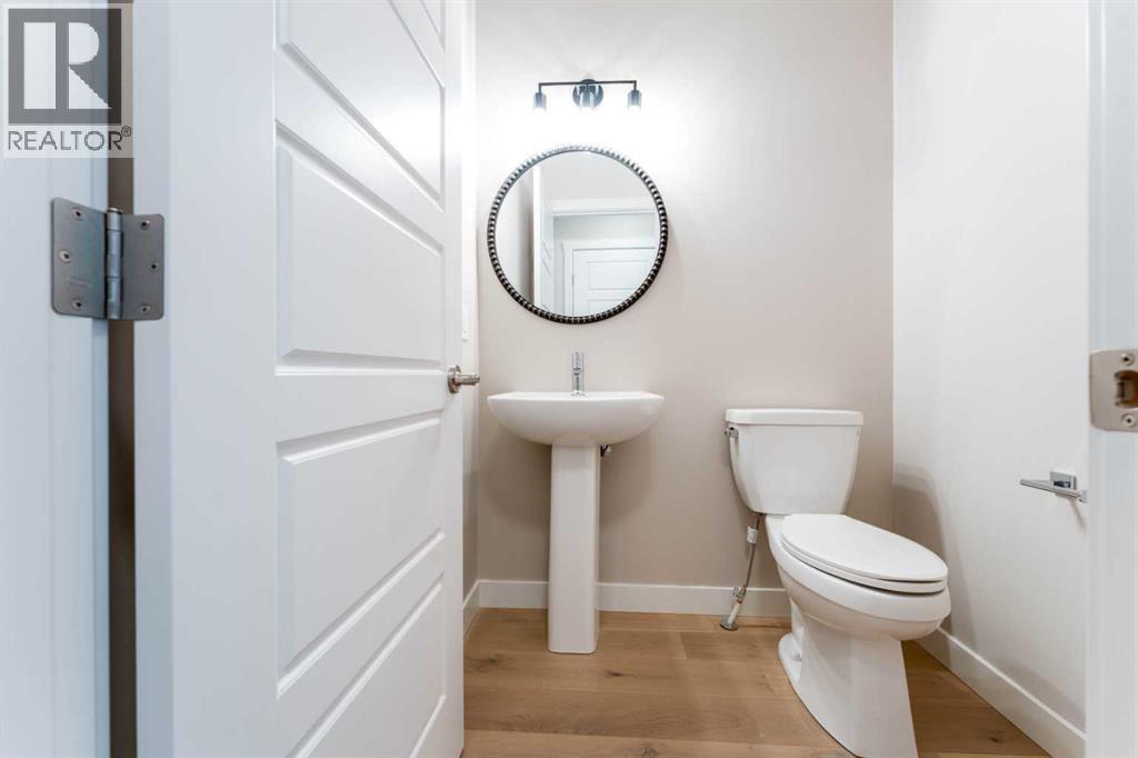 381 Waterford Boulevard - photo 5