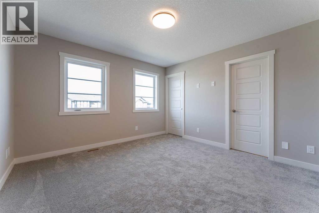 381 Waterford Boulevard - photo 11