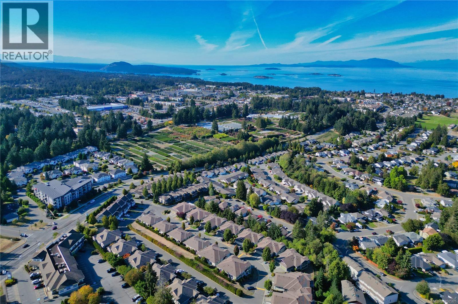 6179 Strathcona Pl - 3
