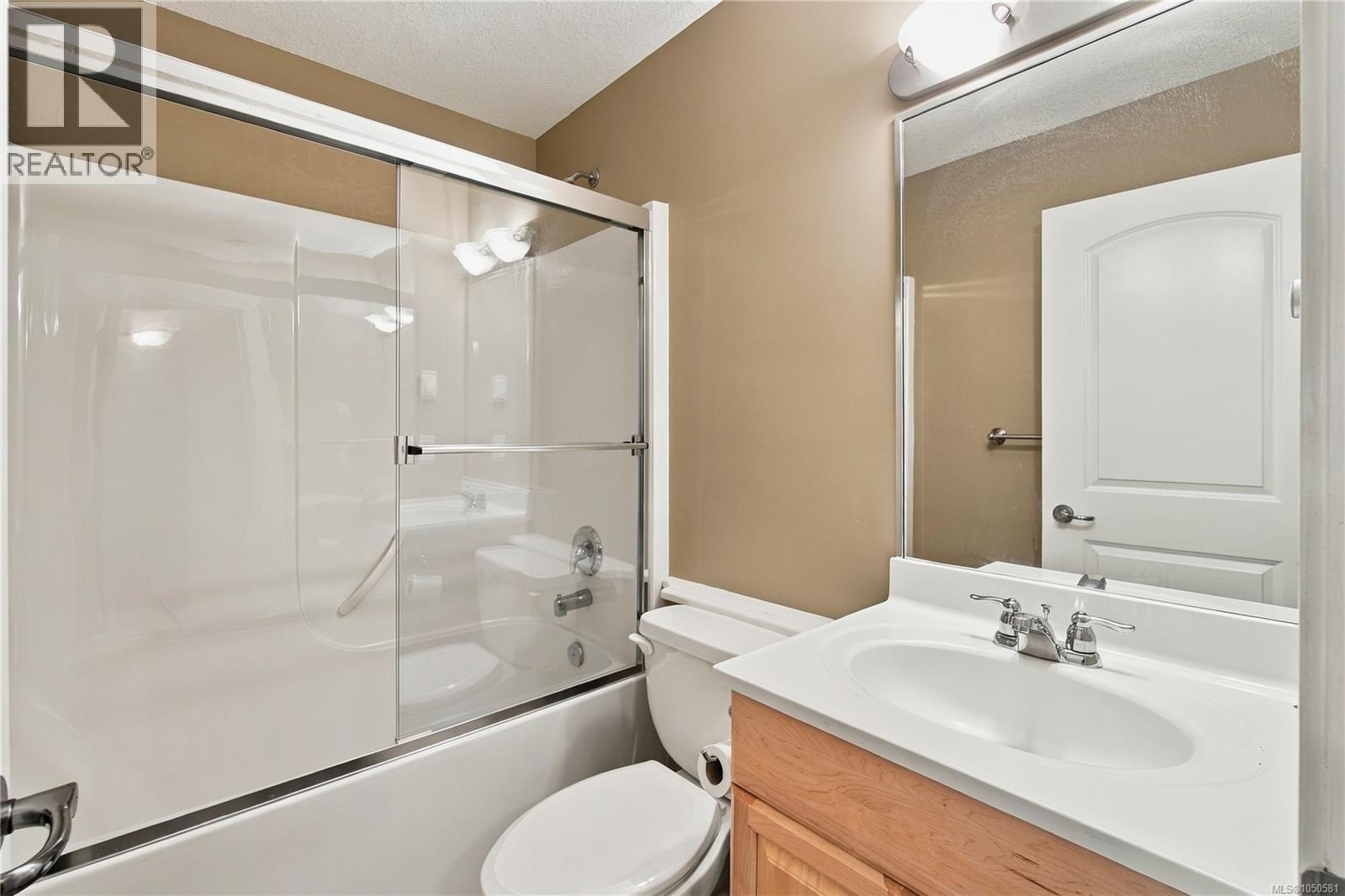 6179 Strathcona Pl - Image 31