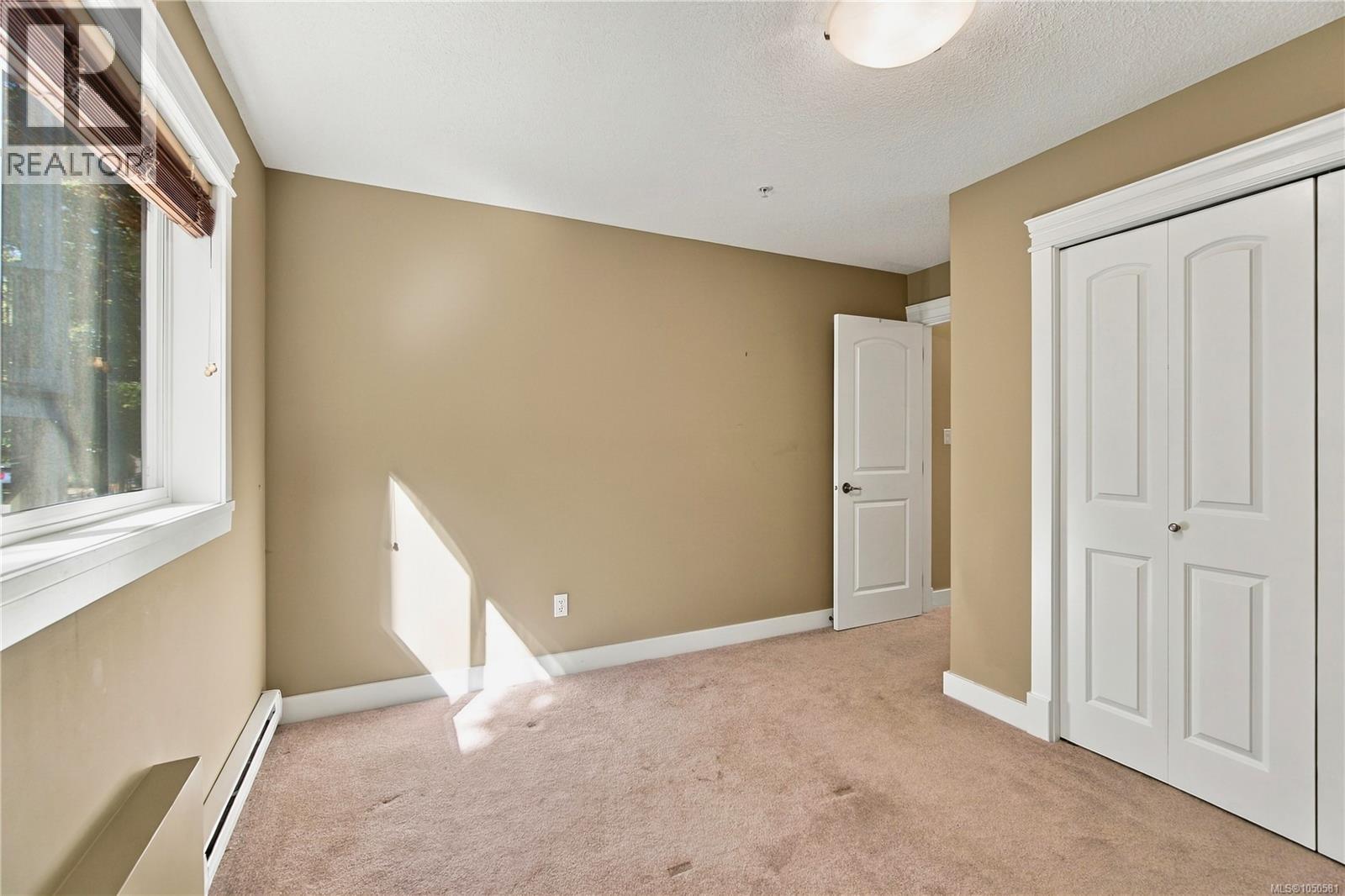6179 Strathcona Pl - Image 33