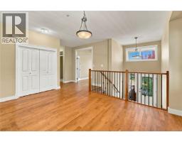 Living room - 6179 Strathcona Pl, Nanaimo, BC V9T0A1 Photo 10