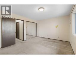 355 Georgian Villas, Calgary, AB T2A7C7 Photo 18