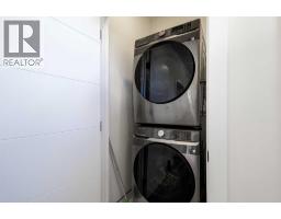 Bedroom - 2424 25 Avenue Nw, Calgary, AB T2M2C5 Photo 17