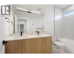 2426 25 Avenue Nw, Calgary, AB T2M2C5 Photo 25