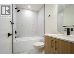 2426 25 Avenue Nw, Calgary, AB T2M2C5 Photo 47