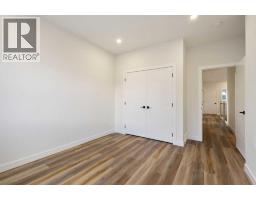 2426 25 Avenue Nw, Calgary, AB T2M2C5 Photo 33