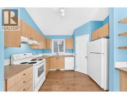 Bedroom - 76 Coville Close Ne, Calgary, AB T3K5W1 Photo 6