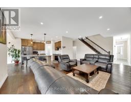 256 Tamarack Boulevard, Woodstock, ON N4S0E2 Photo 14