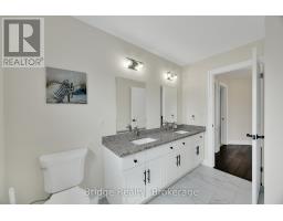 256 Tamarack Boulevard, Woodstock, ON N4S0E2 Photo 41