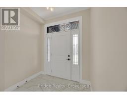 256 Tamarack Boulevard, Woodstock, ON N4S0E2 Photo 6