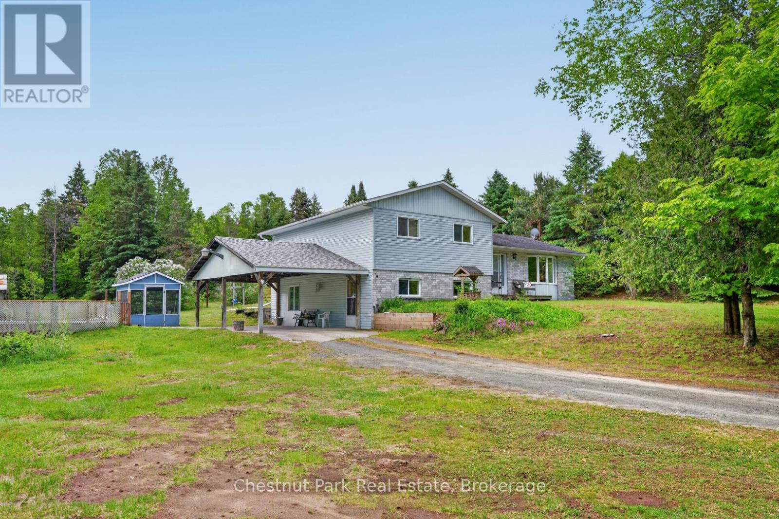 Property for sale at 41 HAWTHORN LANE