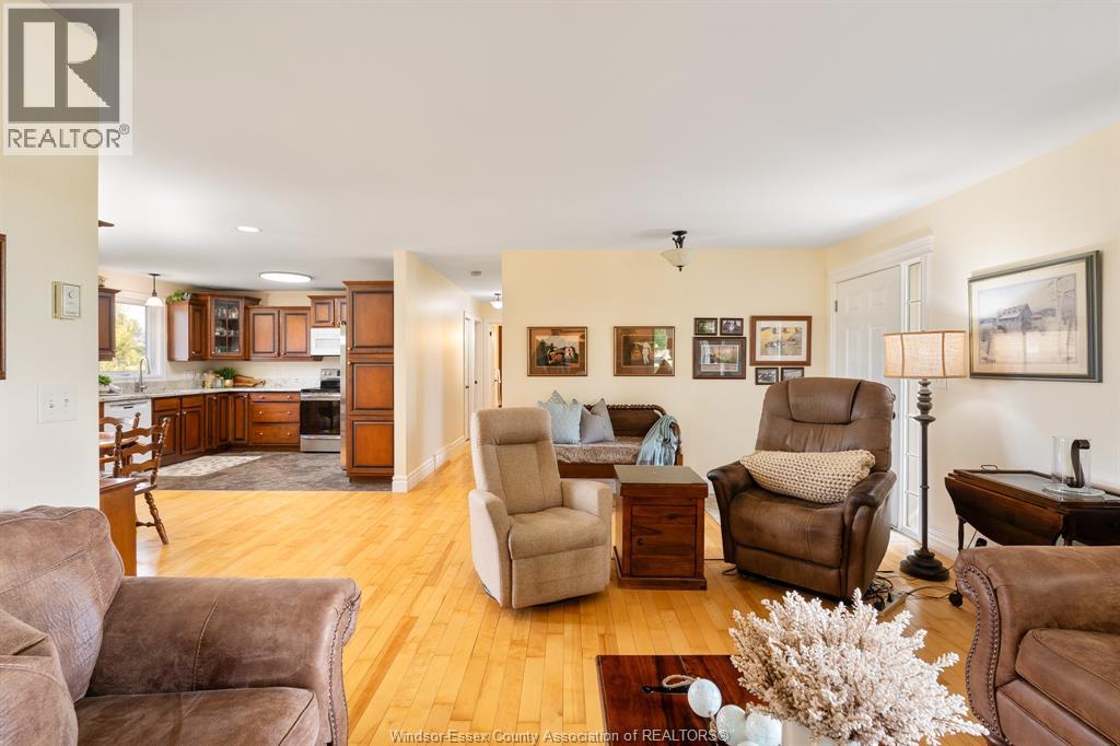 1642 Road 2 West - 10
