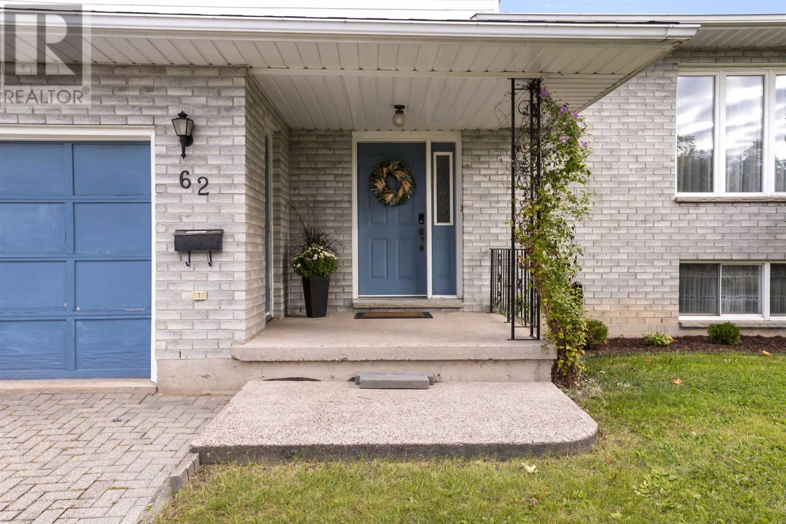 62 Laronde AVE - 19