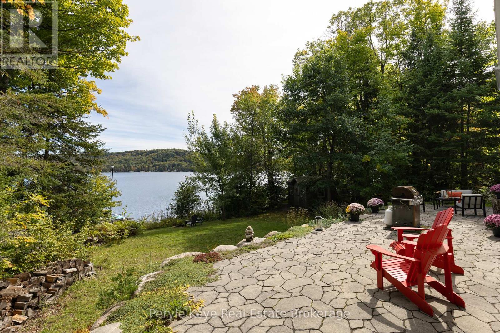1054 INAWENDAWIN ROAD - Image 37
