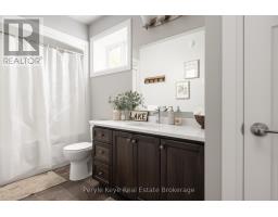 1054 Inawendawin Road, Lake Of Bays, ON P0B1A0 Photo 34