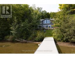 1054 Inawendawin Road, Lake Of Bays, ON P0B1A0 Photo 42