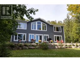 Primary Bedroom - 1054 Inawendawin Road, Lake Of Bays, ON P0B1A0 Photo 6