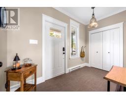 87 Morris Avenue thumbnail 15