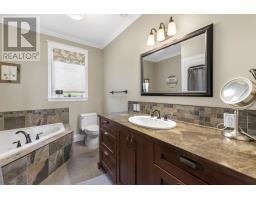 87 Morris Avenue thumbnail 36
