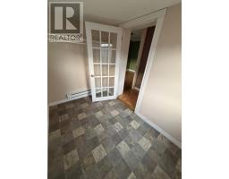 13 Tuckers Lane thumbnail 16