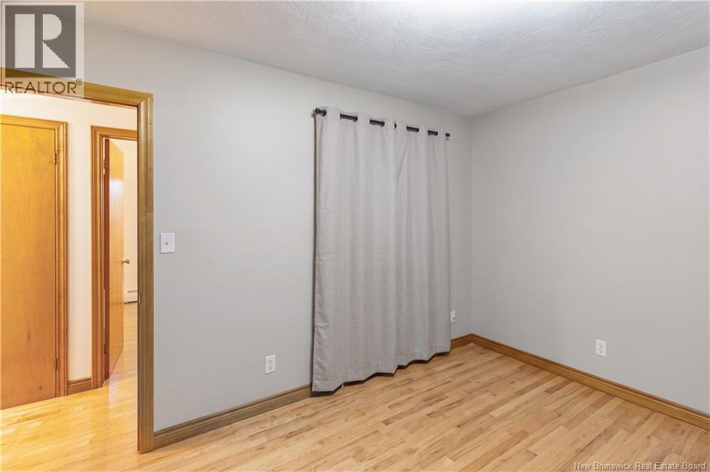 62 Ayer Avenue - 16