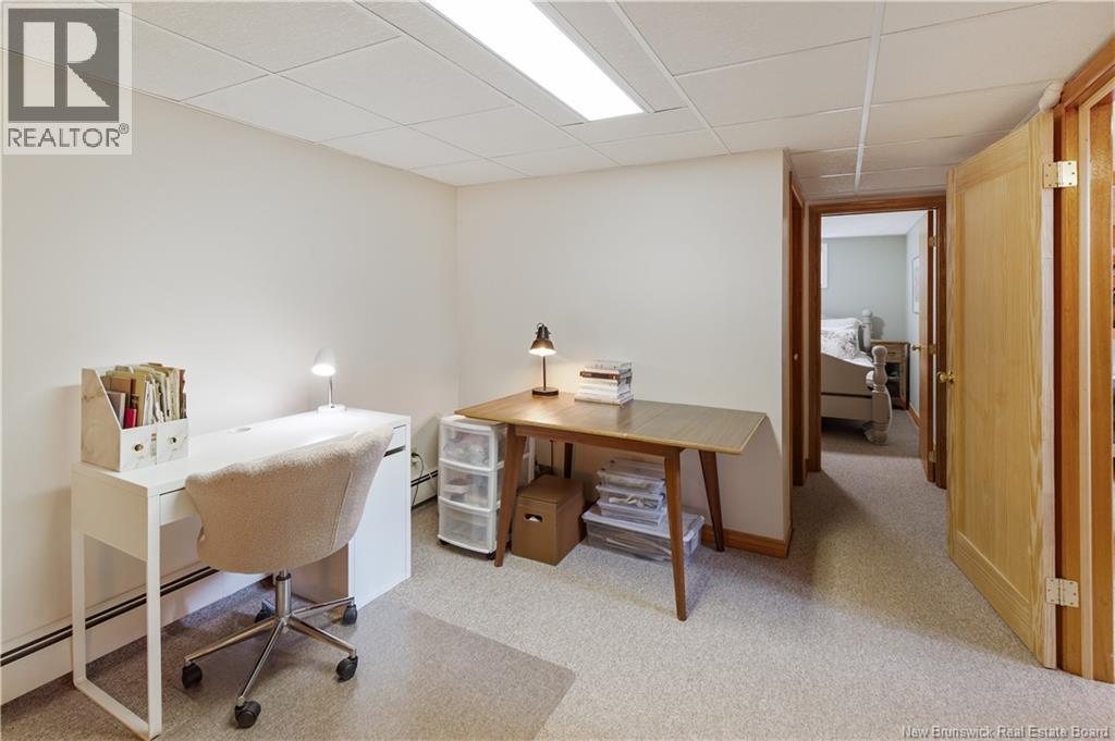 62 Ayer Avenue - 24