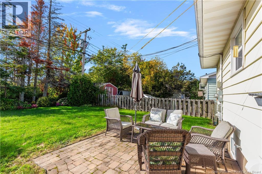 62 Ayer Avenue - Image 32
