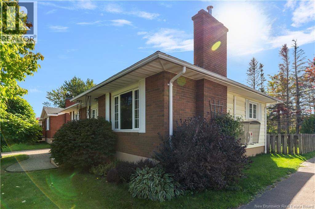 62 Ayer Avenue - Image 34