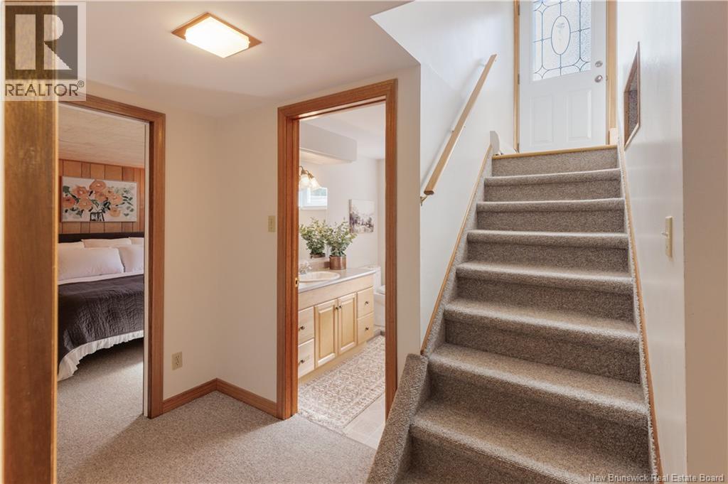 62 Ayer Avenue - 19