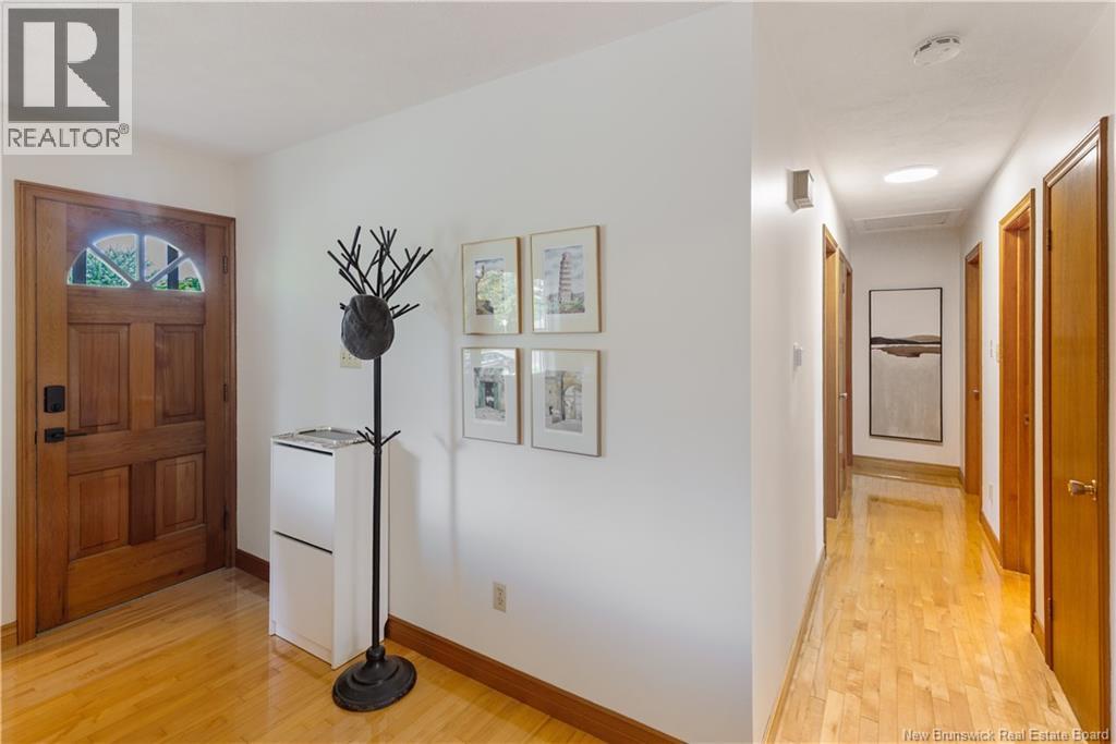 62 Ayer Avenue - Image 12