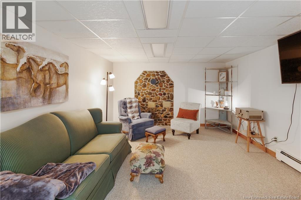 62 Ayer Avenue - 22