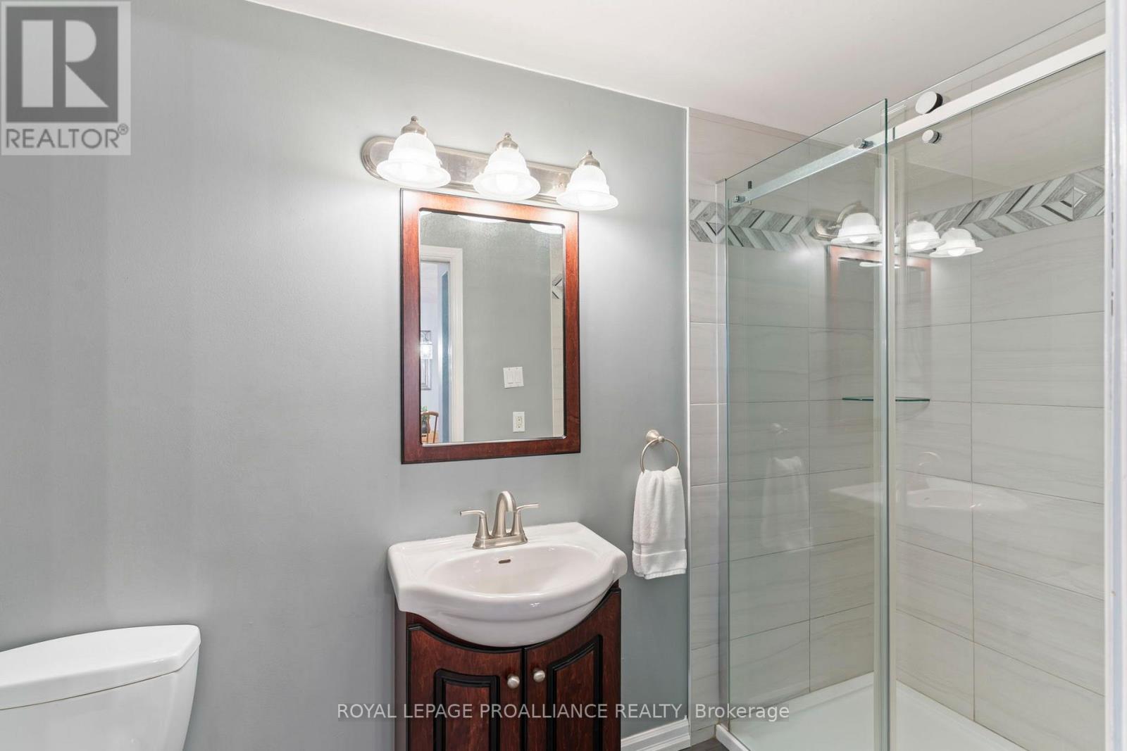 28 MASSEY PLACE - Image 22