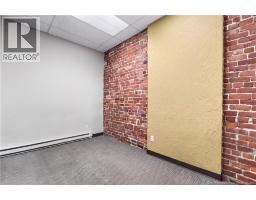 352 Main Street, photo 15